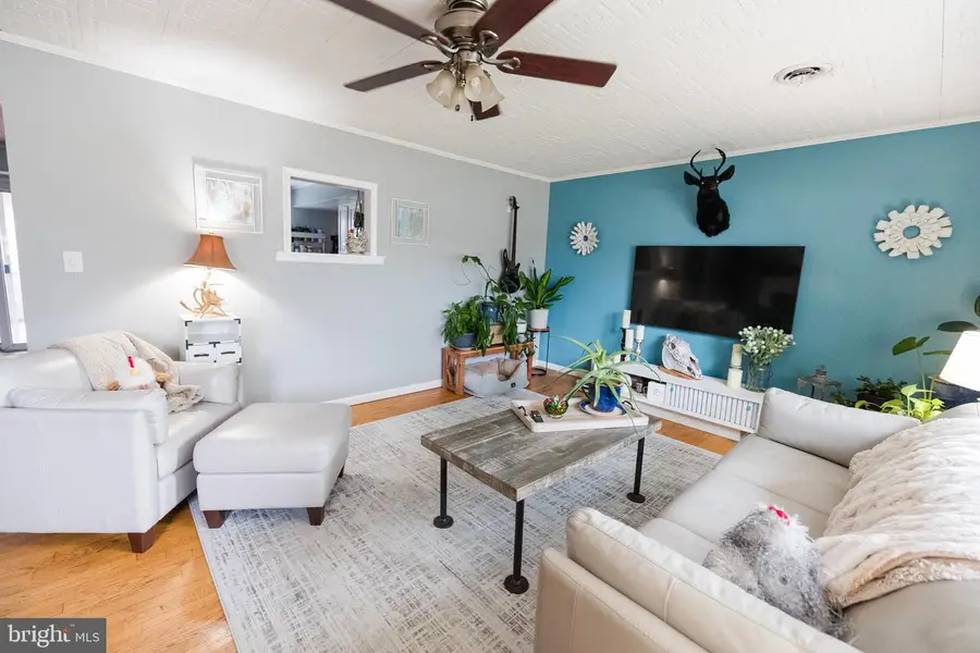 1711 Kempfield Dr, Hampstead, MD 21074 - Image #3