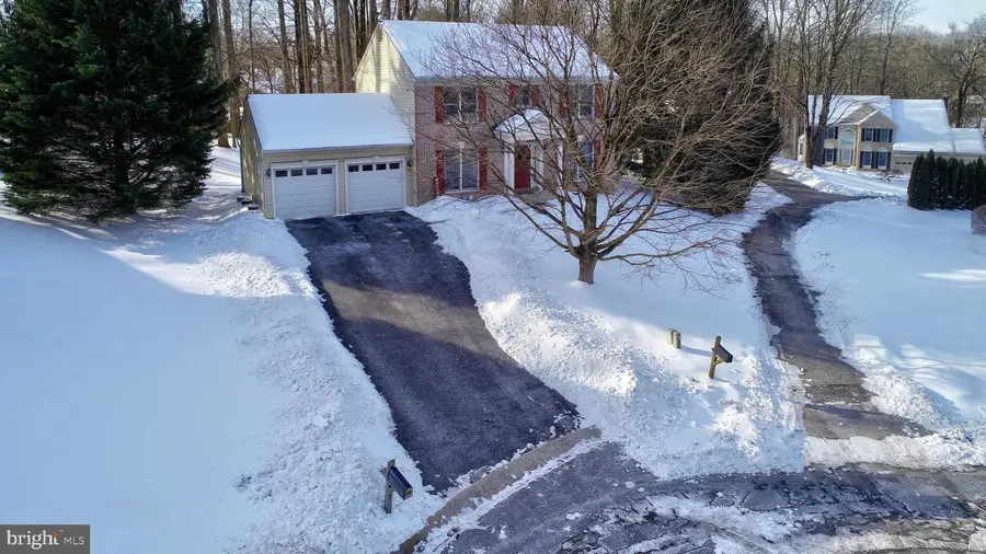 2205 Edenbrooke Ct, Sykesville, MD 21784 - Image #2