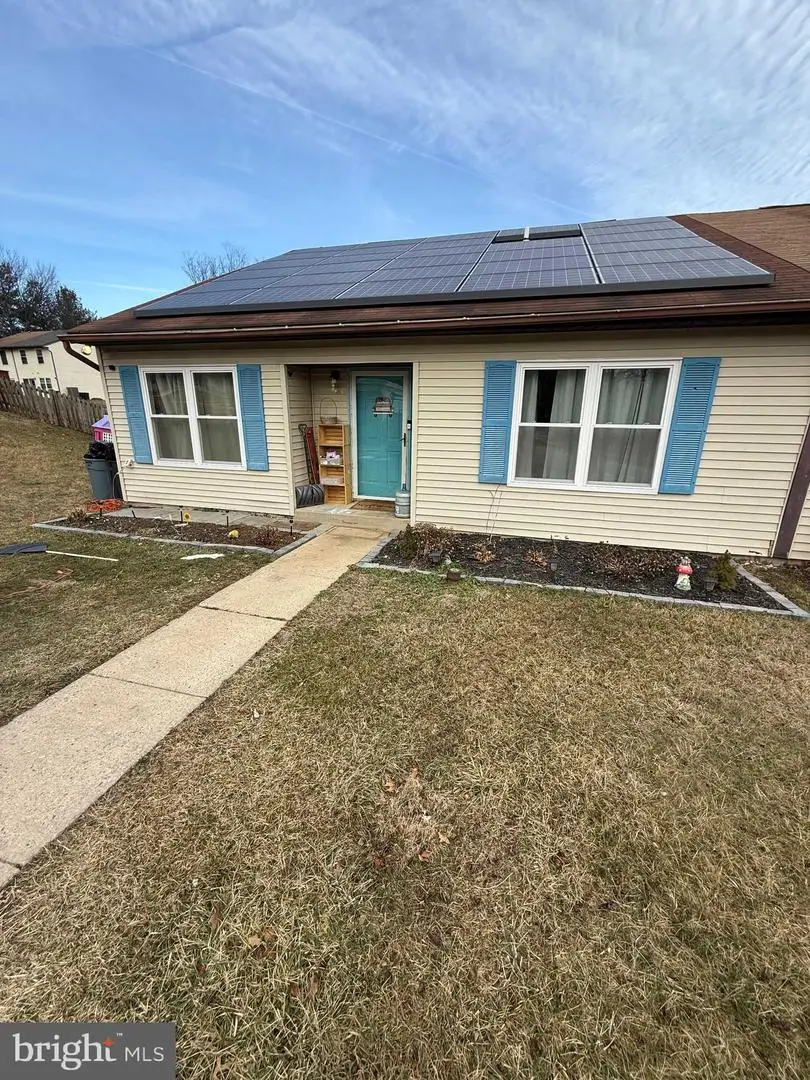 966 Glenbrook Ct, Westminster, MD 21158 - Image #1