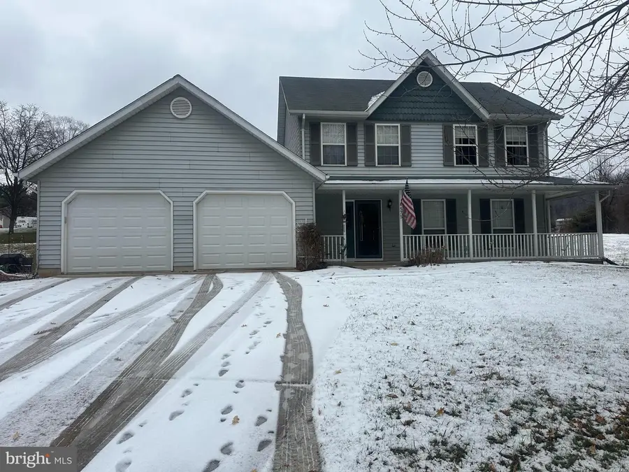 575 Crossbridge Dr, Westminster, MD 21158 - #2