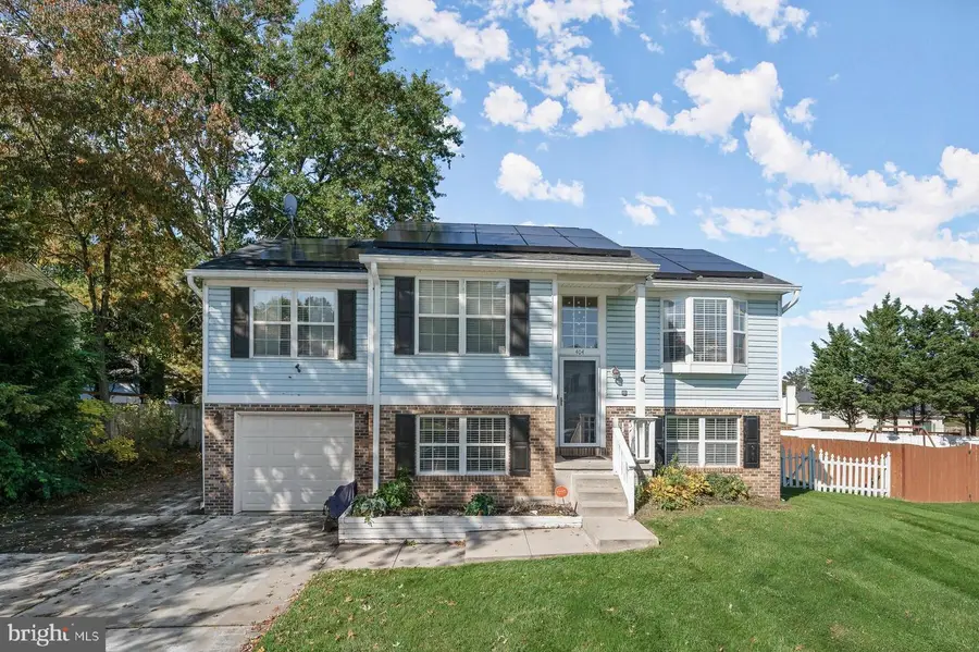 404 Taney Dr, Taneytown, MD 21787 - #2