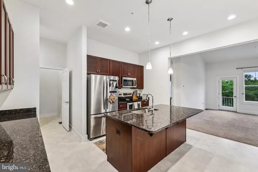 2810 Town View Cir, New Windsor, MD 21776 - #3