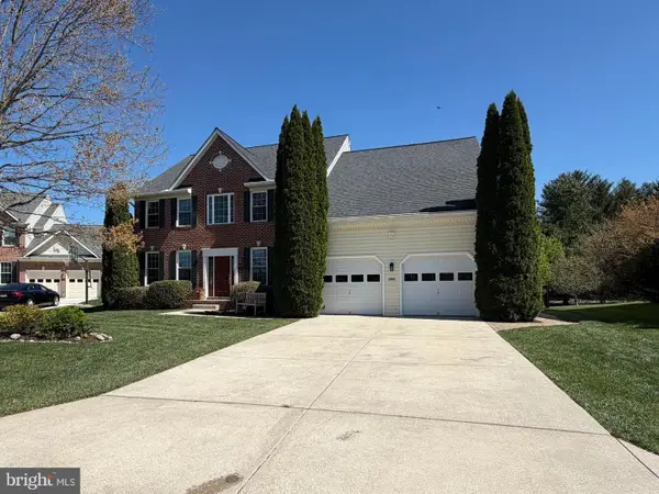 749 Rustling Leaf Ct, ELDERSBURG, MD 21784