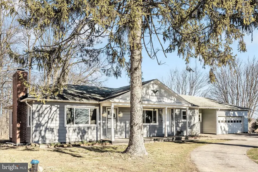 4814 Ridge Rd, Mount Airy, MD 21771 - #2