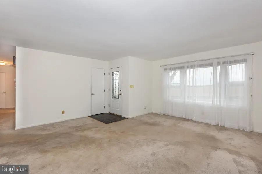 2507 Gillis Rd, Mount Airy, MD 21771 - #3