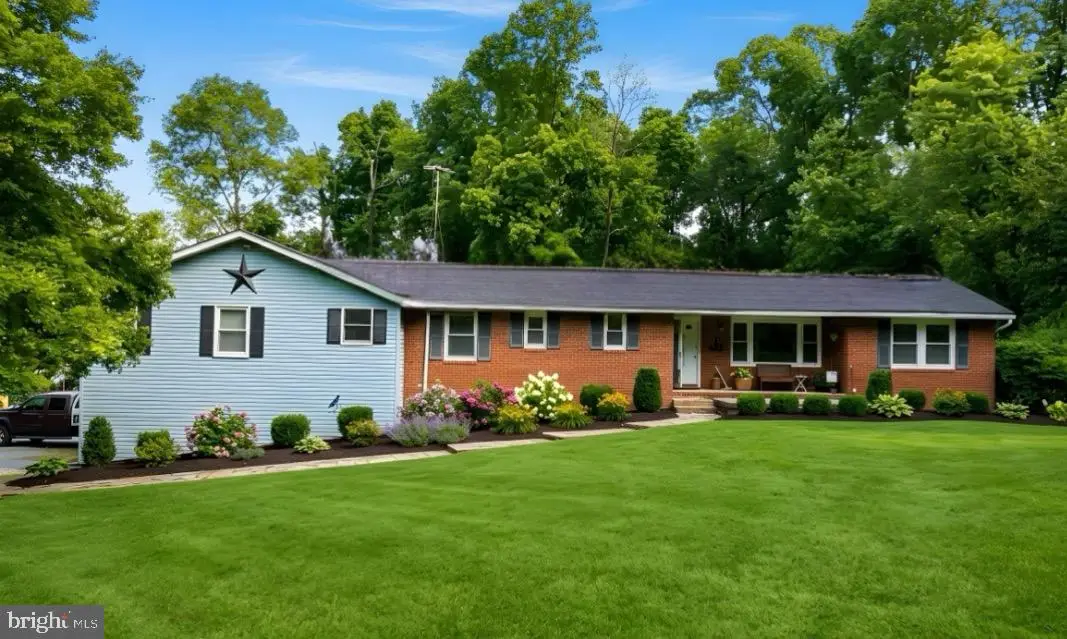 909 Emory Church Rd, Upperco, MD 21155 - #1