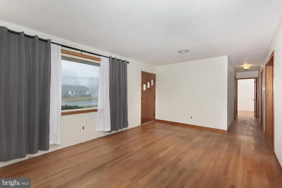 3284 Charmil Dr, Manchester, MD 21102 - #3