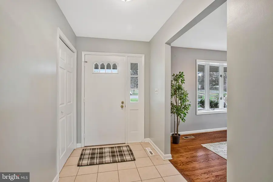 5205 Gate House Ct, Sykesville, MD 21784 - #2