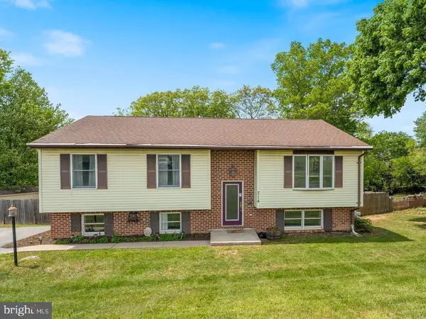 714 Redwood Dr, WESTMINSTER, MD 21157