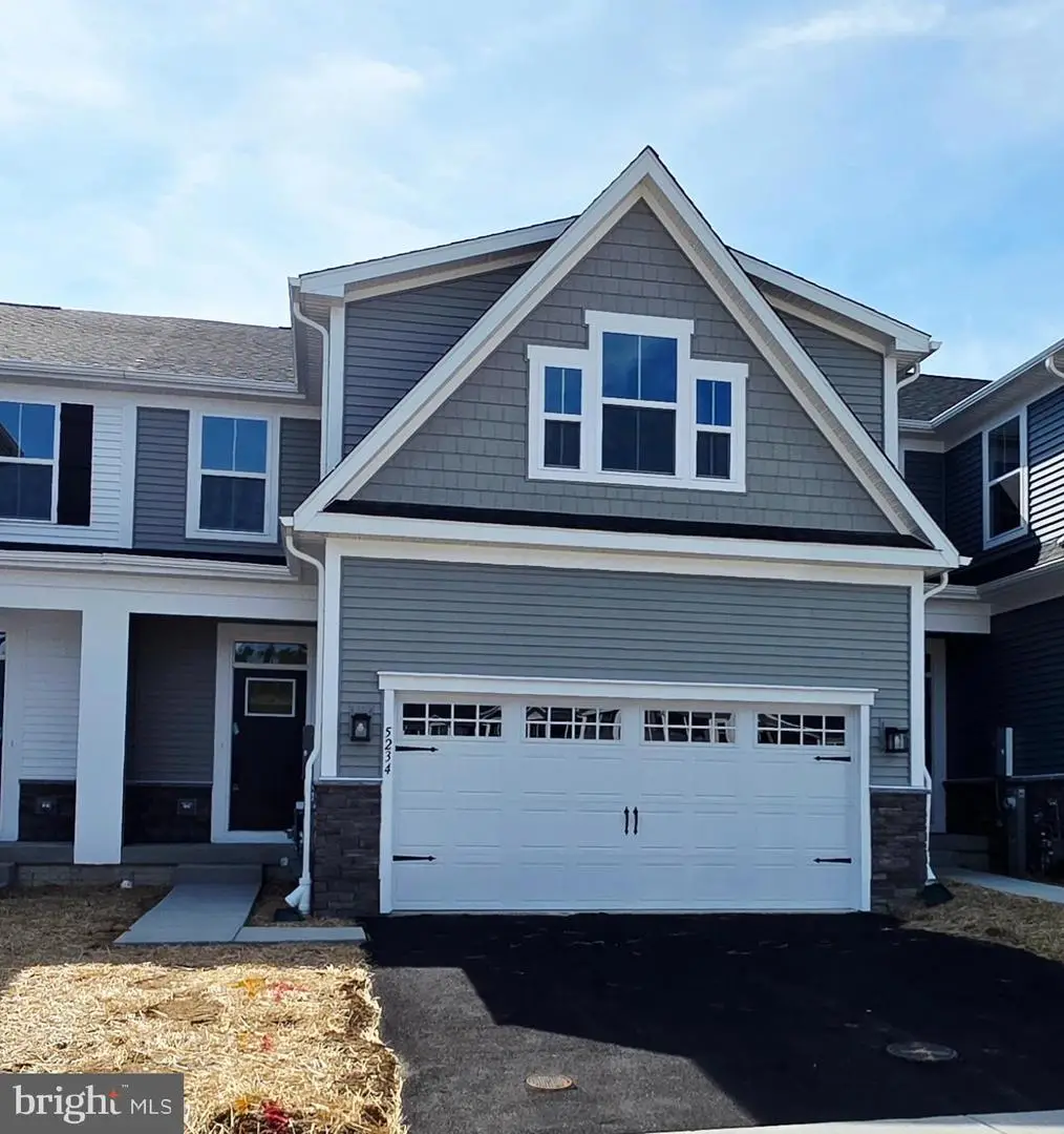 5234 Helton Dr, Sykesville, MD 21784 - #1