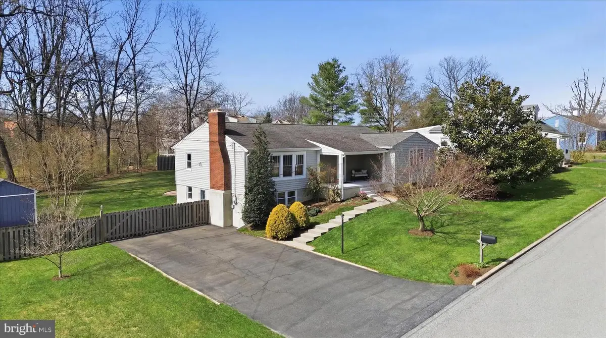 210 Oak St, Mount Airy, MD 21771 - #1