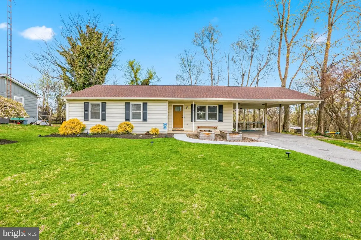 403 E Thomas St, Union Bridge, MD 21791 - #1