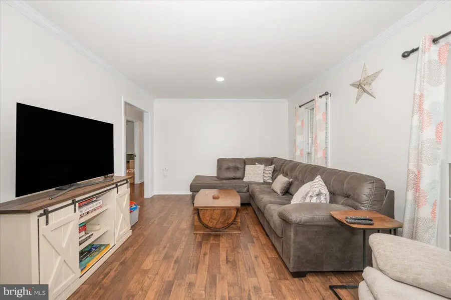 1345 Wakefield Valley Rd, New Windsor, MD 21776 - #2