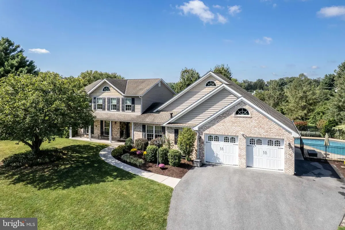 3297 Saint Georges Ct, Hampstead, MD 21074 - #1