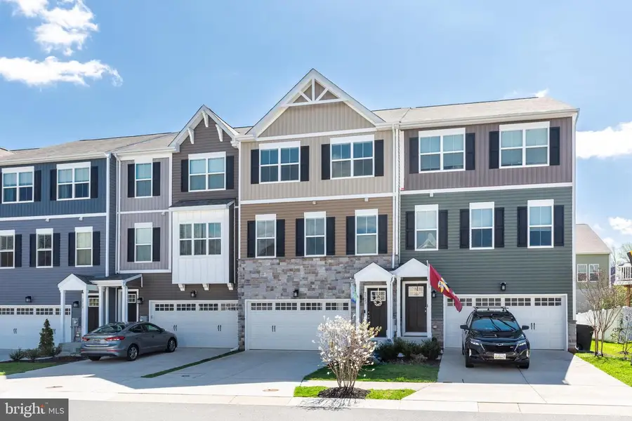 2723 Town View Cir, New Windsor, MD 21776 - #2
