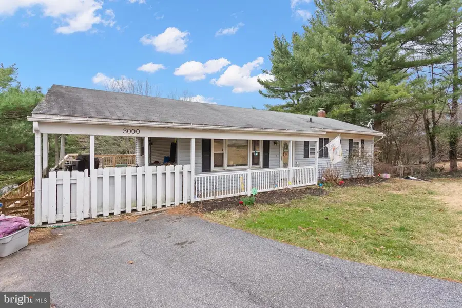3000 Breezewood Ln, Hampstead, MD 21074 - #2