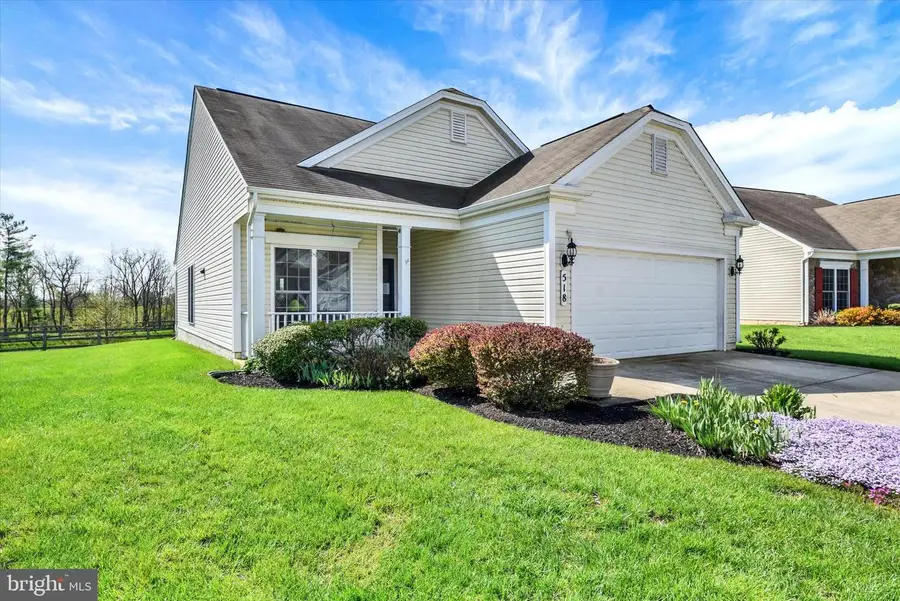 518 Clubside Dr #240, Taneytown, MD 21787 - #2