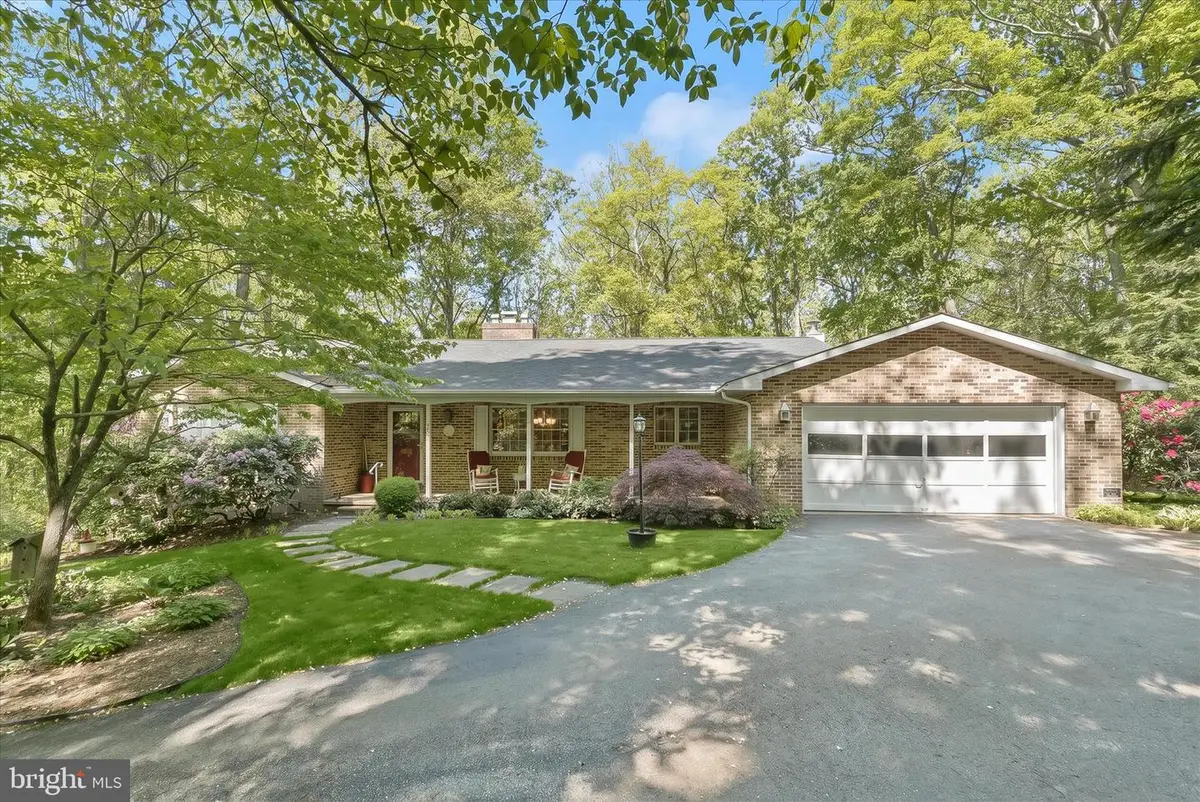3391 Salem Bottom Rd, Westminster, MD 21157 - #1