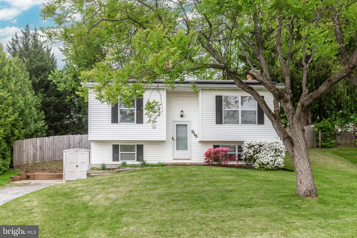 918 Century St, Hampstead, MD 21074 - #1