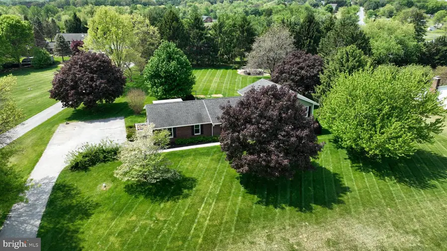 2655 Gilbert Rd, Mount Airy, MD 21771 - #2