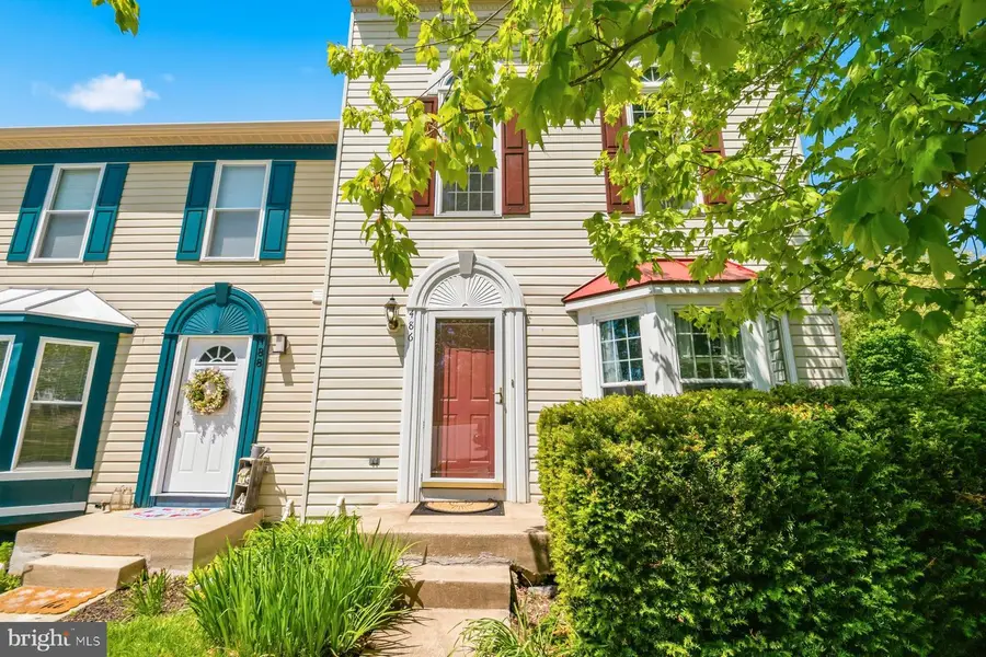486 Lakes Ct, Westminster, MD 21158 - #2