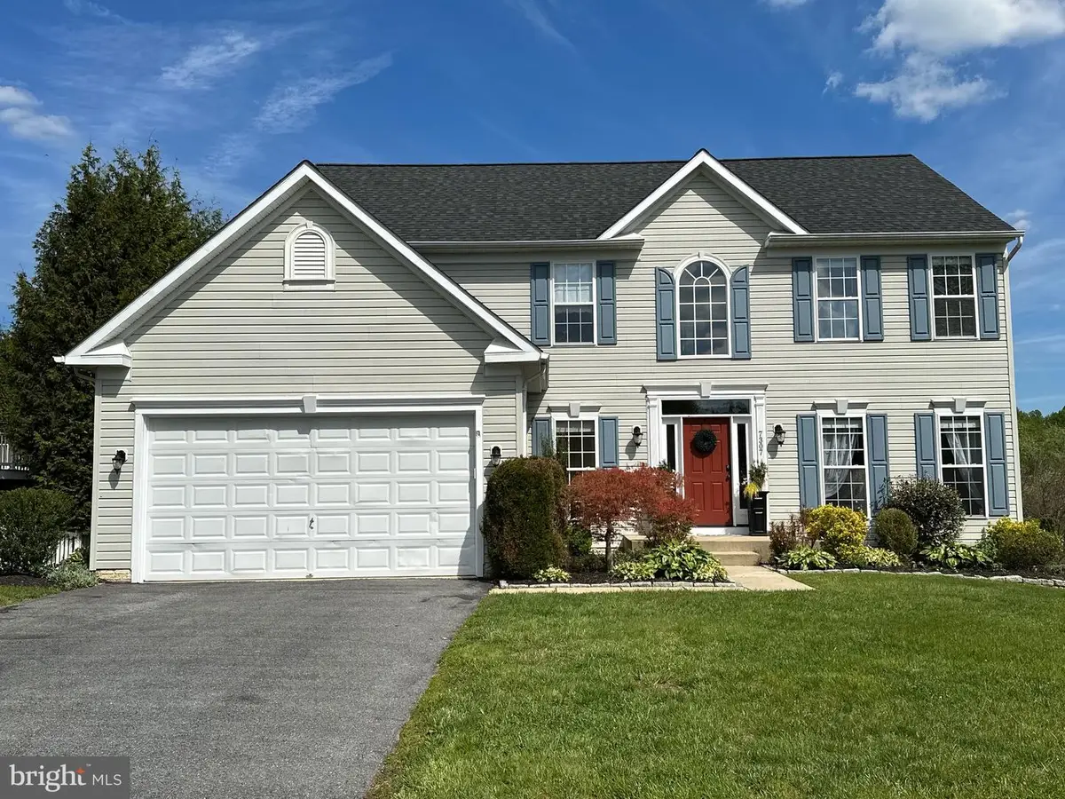 7307 Falling Leaves Ct, Marriottsville, MD 21104 - #1