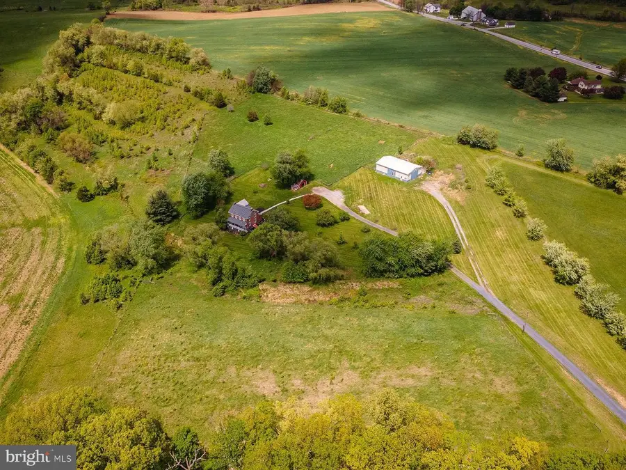 2100 Blacks School House Rd, Taneytown, MD 21787 - #2