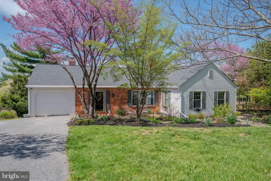 22 Fitzhugh Ave, Westminster, MD 21157 - #3