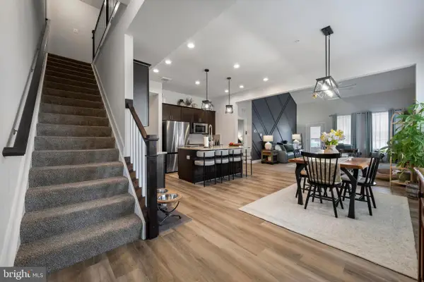 2843 Town View Cir, NEW WINDSOR, MD 21776