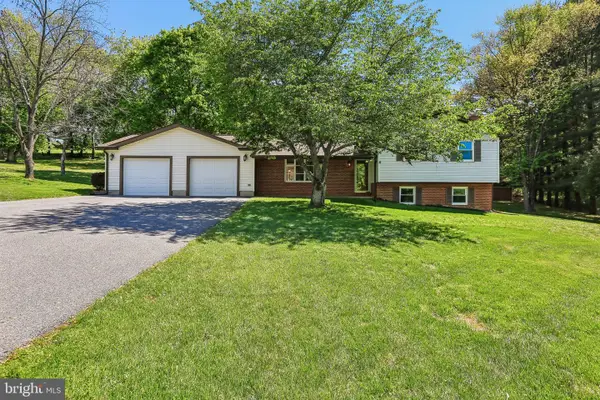 1107 King Arthur Ct, SYKESVILLE, MD 21784