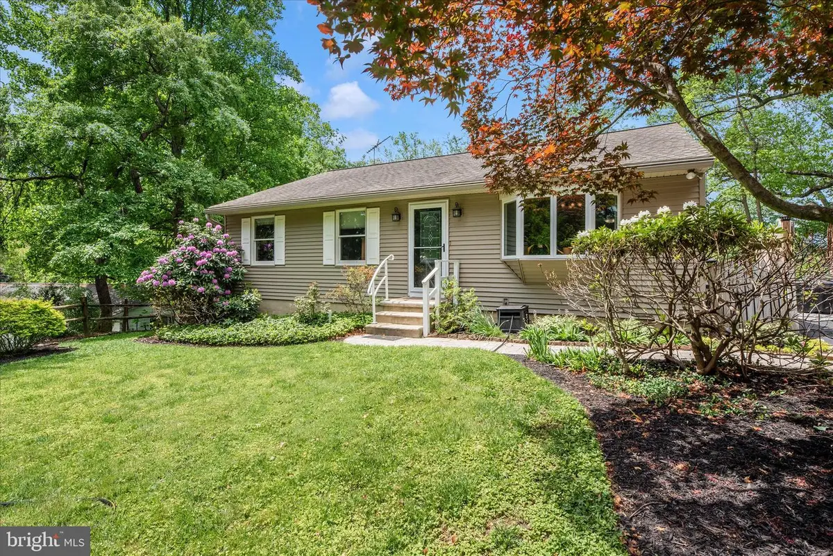 7554 Watkins Dr, Sykesville, MD 21784 - #1