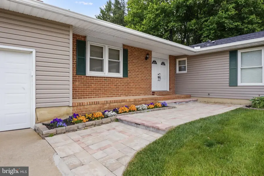 1812 Miller Dr, Finksburg, MD 21048 - #3
