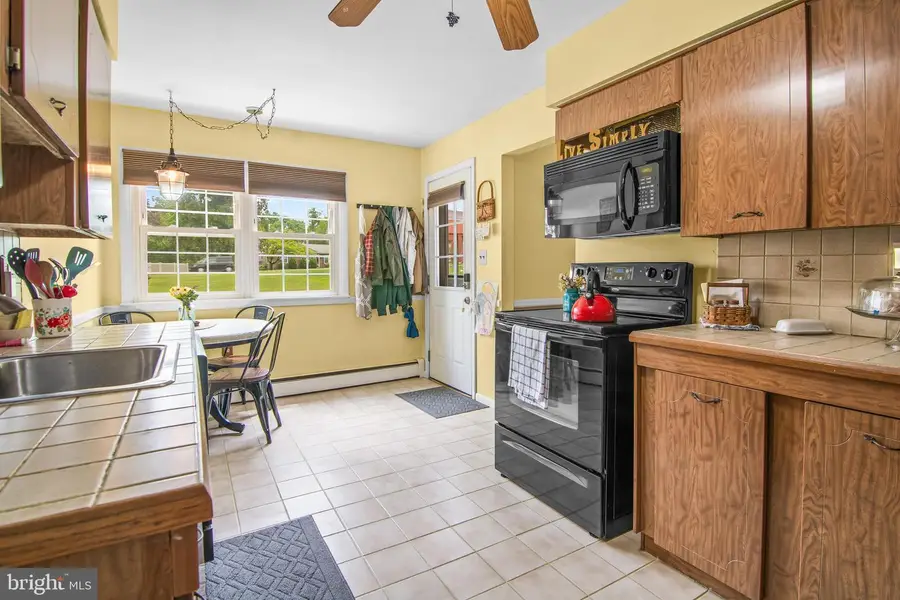 6503 Panorama Dr, Sykesville, MD 21784 - #3