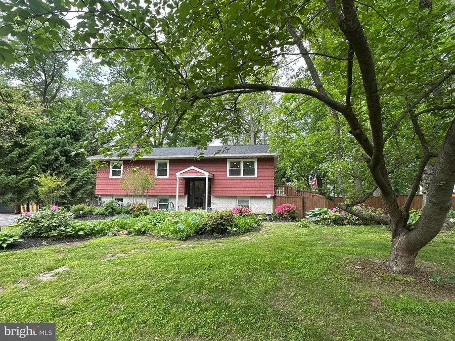 5804 Miriam Dr, Sykesville, MD 21784 - #2