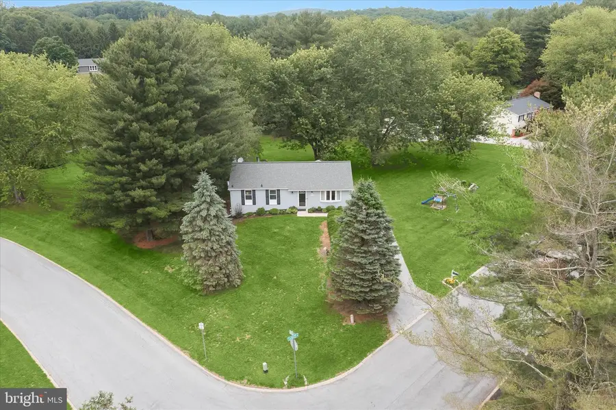 2301 Sandel Ln, Westminster, MD 21157 - #3