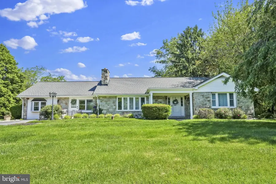 3300 Hawks Hill Rd, New Windsor, MD 21776 - #3