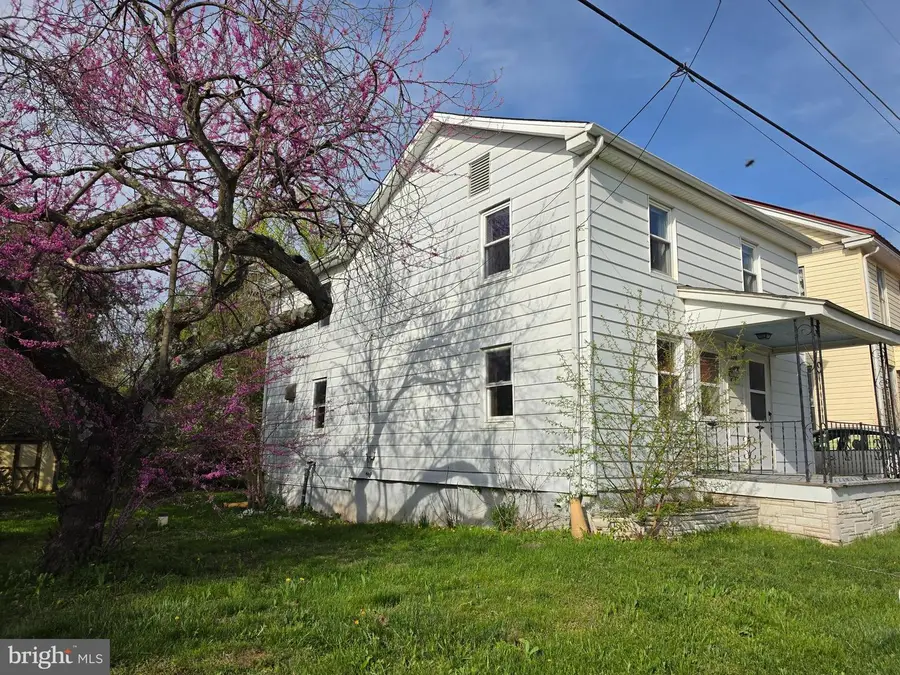 6018 Conover Rd, Taneytown, MD 21787 - #2
