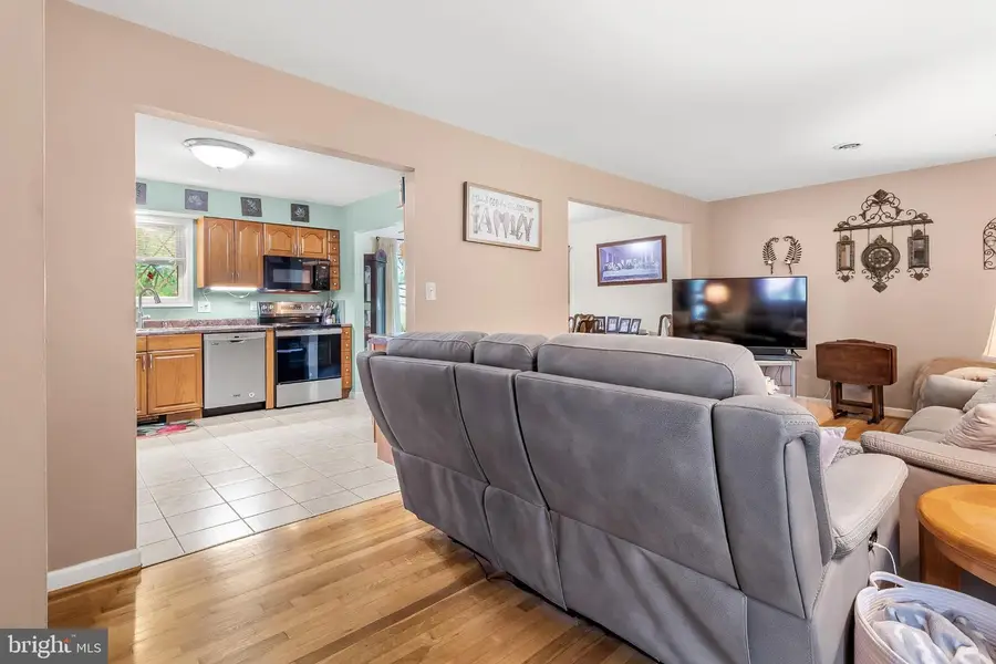 5412 Ridge Rd, Mount Airy, MD 21771 - #2