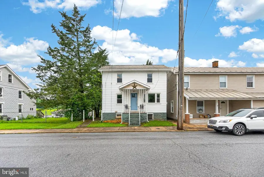 14 Whyte St, Union Bridge, MD 21791 - #2