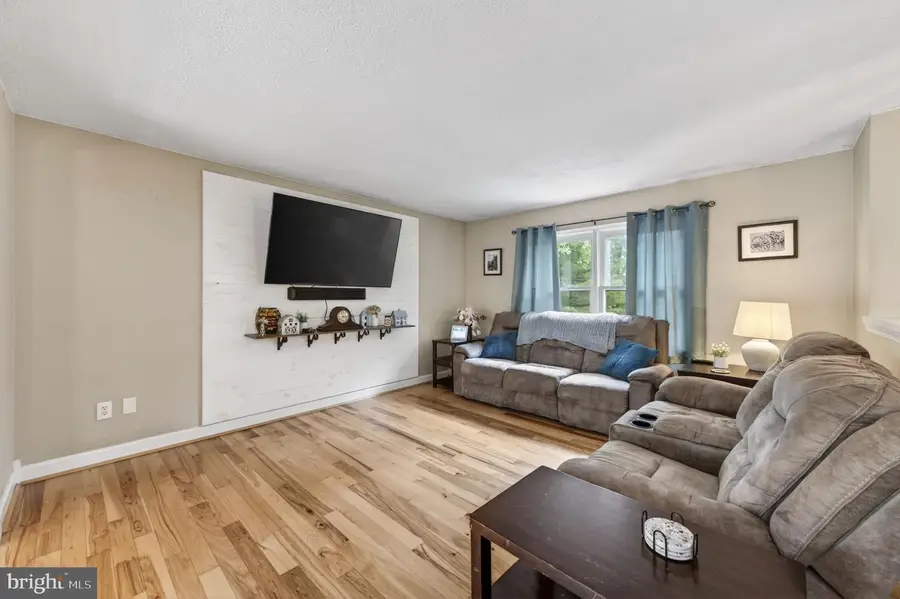 2726 Aspen Dr, Hampstead, MD 21074 - #3