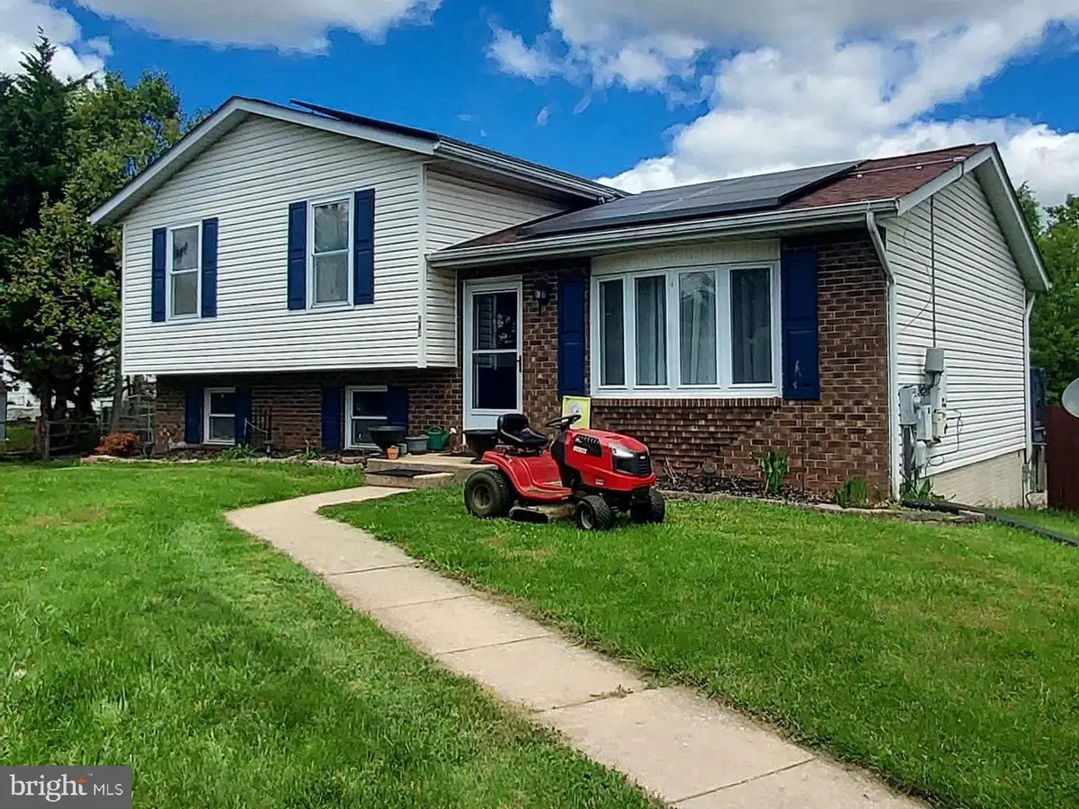 214 Grand Dr, Taneytown, MD 21787 - #1