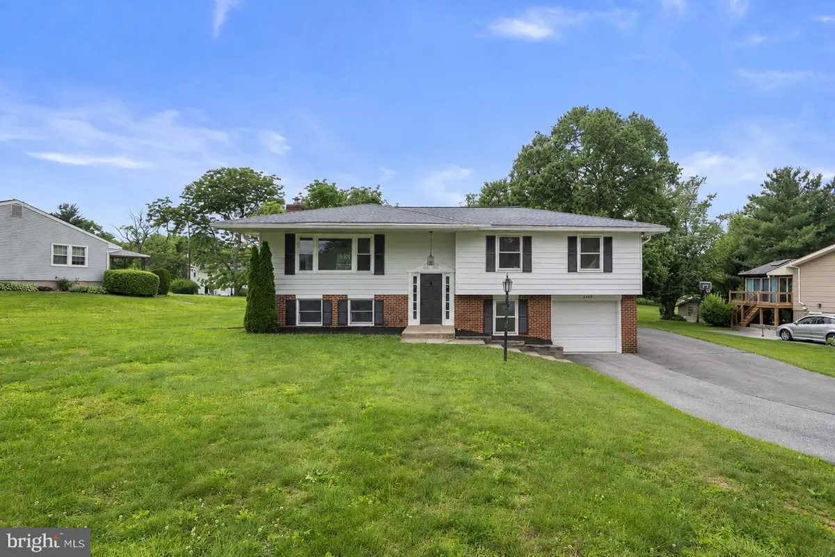 6414 Bonnie Brae Rd, Sykesville, MD 21784 - #1