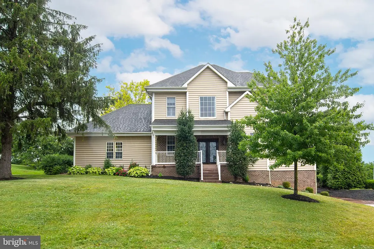 2803 Hilltop Dr, Manchester, MD 21102 - #1