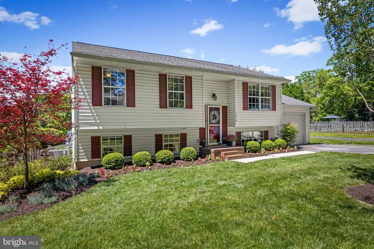 7618 Maple Ave, Sykesville, MD 21784 - #1