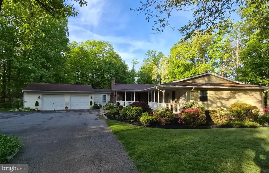 2404 Braddock Rd, Mount Airy, MD 21771 - #2
