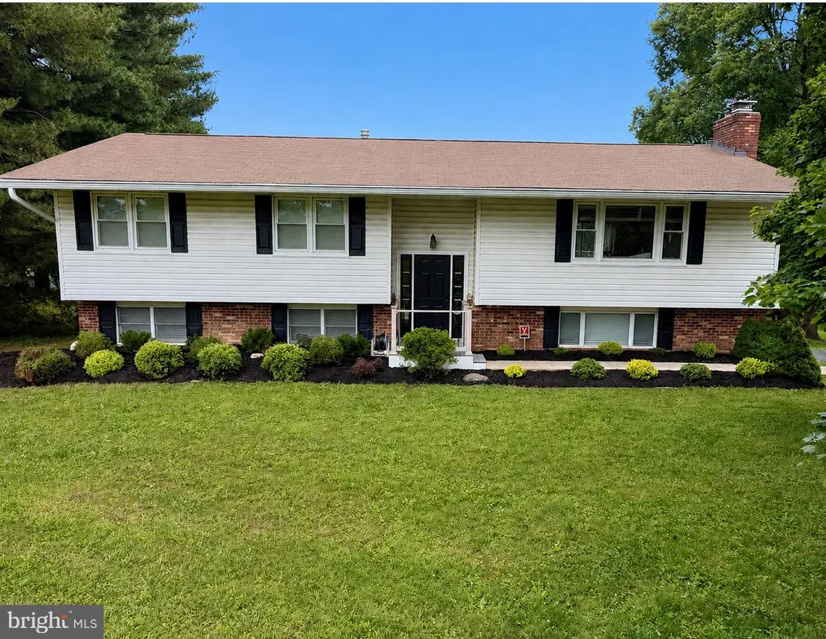 6410 Candlewicke Ct, Sykesville, MD 21784 - #1