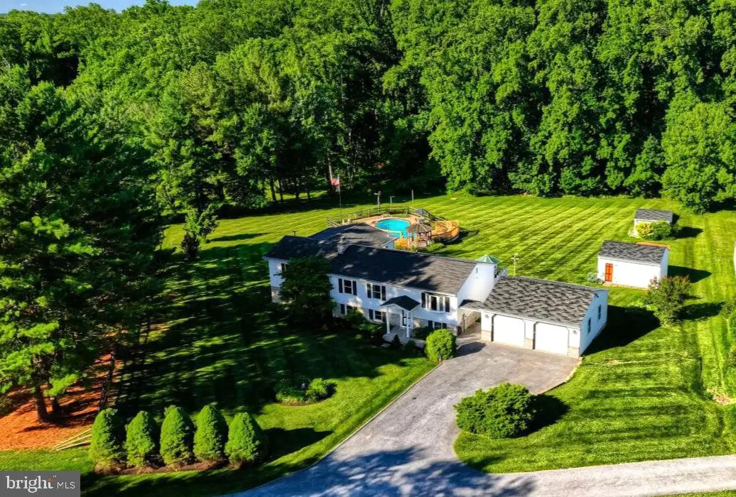 895 Severn Ct, Sykesville, MD 21784 - #1