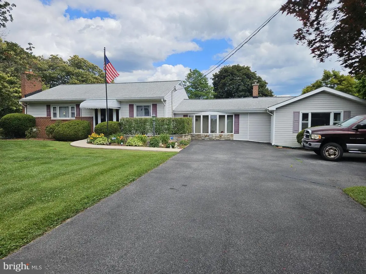 7015 Woodbine Rd, Woodbine, MD 21797 - #1