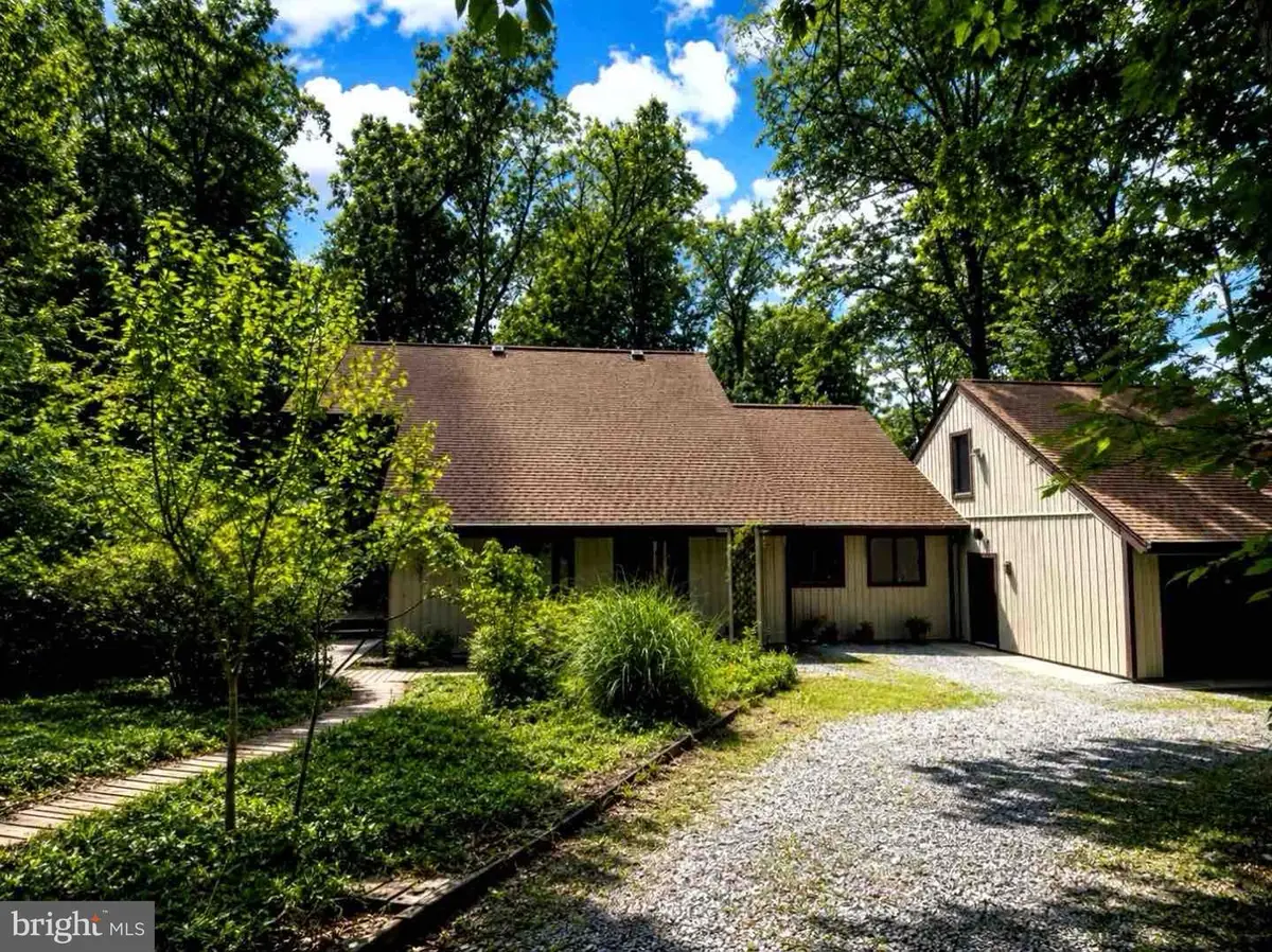 1919 Gravel Dr, Hampstead, MD 21074 - #1