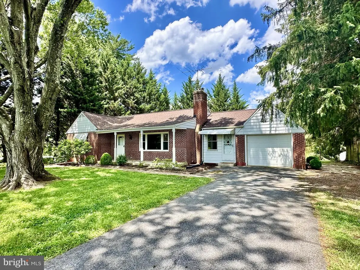 2570 Deer Park Rd, Finksburg, MD 21048 - #1